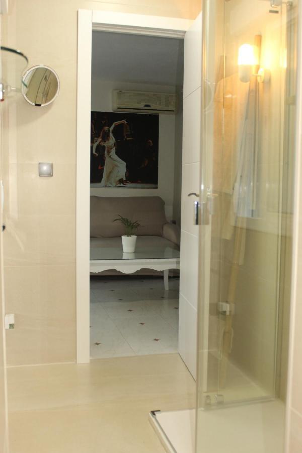Apartamento Jardin Cerca Del Centro Sevilla Eksteriør bilde